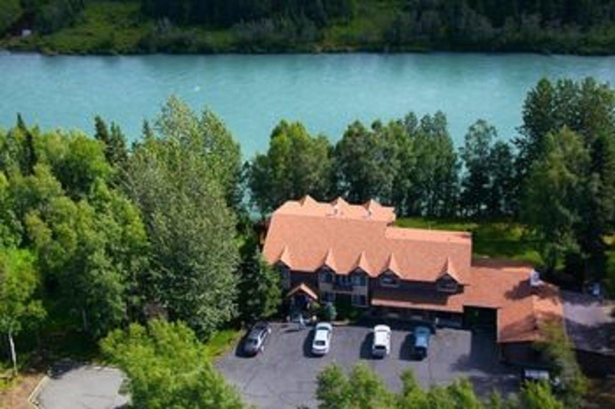 Soldotna B & B Lodge Exterior photo